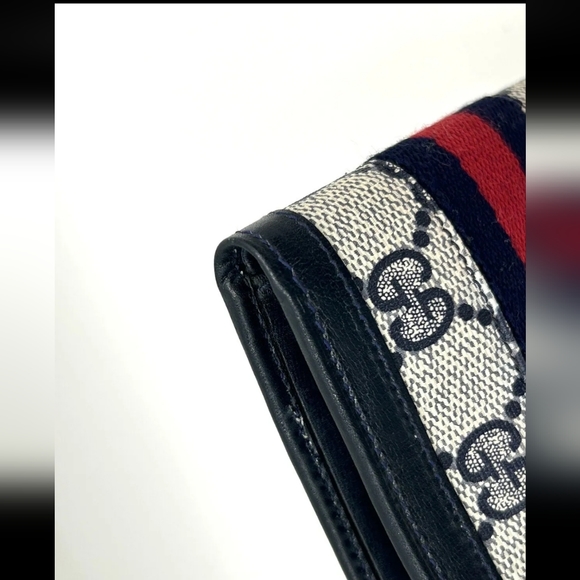 Authentic Vintage Gucci men's wallet - Picture 2 of 13